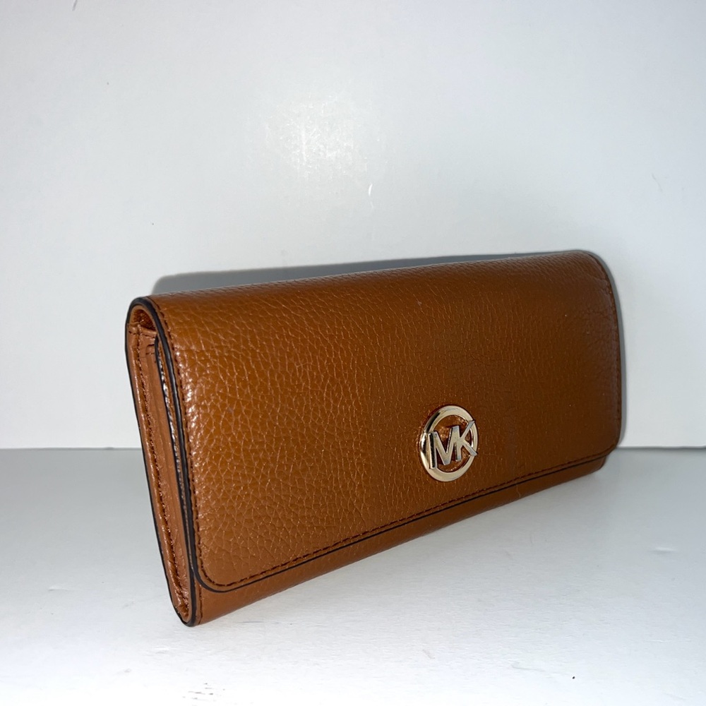 MICHAEL KORS Fulton Acorn Brown Leather Large Gusset Carryall Continental Wallet